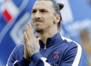 开云体育APP下载-德甲争冠战之夜，利拉德式掌控，当篮球节奏哲学降临绿茵场