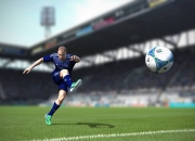 开云体育登录-引擎轰鸣下的王朝更迭，汉密尔顿率梅赛德斯碾压雷诺，诠释赛道上的唯一性