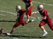 开云足球直播-锡安狂飙创纪录，火箭团队篮球轻取太阳