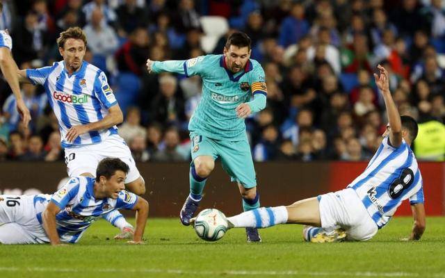 关于里昂签下拉齐奥前锋，冲刺冠军的信息