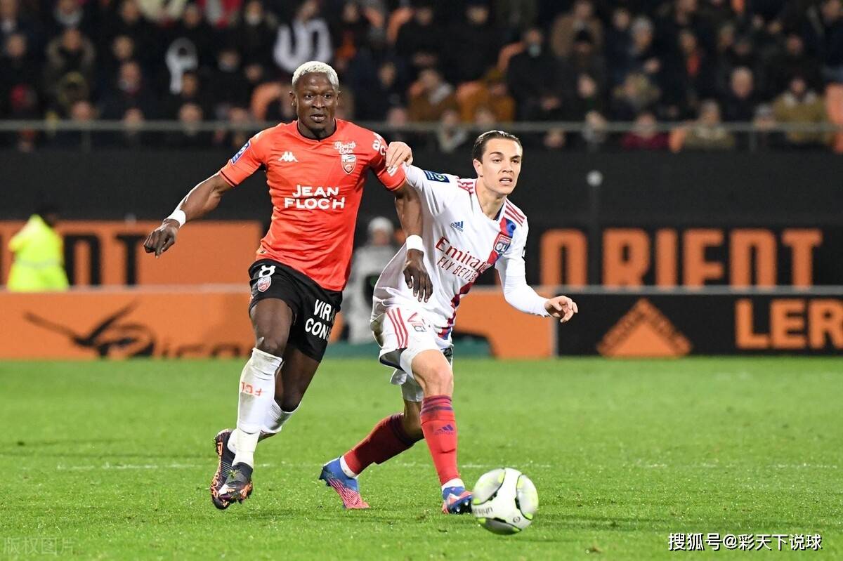 里昂客场逼平摩纳哥，积分差距拉大的简单介绍
