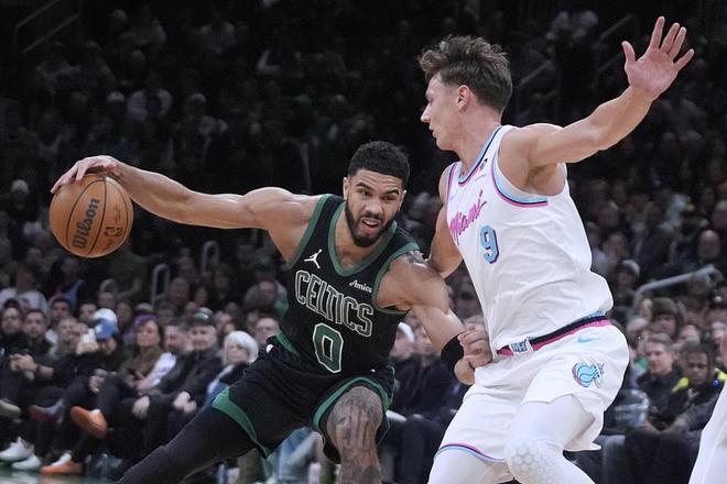 绿军近况一落千丈!塔图姆表现狂凉输给低排名球队 绿军近况一落千丈!塔图姆表现狂凉输给低排名球队