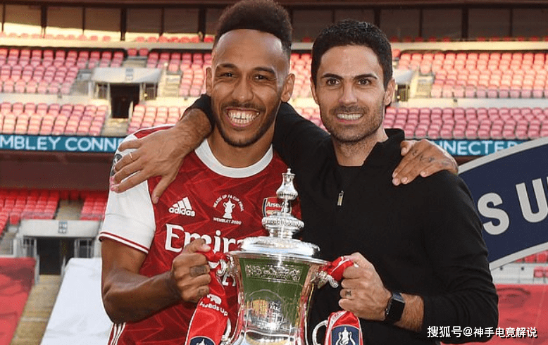 巴西力克中国,范戴克带队取胜 巴西力克中国,范戴克带队取胜