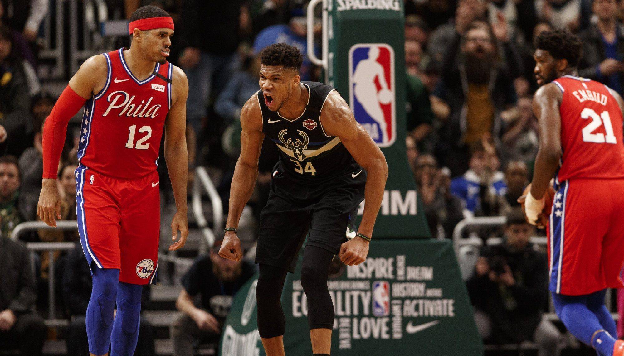 76人逆转雄鹿,克莱刷新纪录 76人逆转雄鹿,克莱刷新纪录