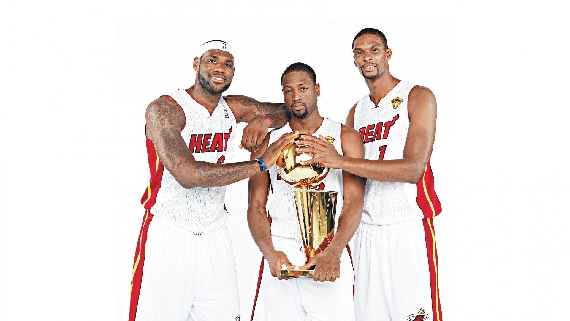 步行者对阵雷霆赛后，约基奇客串评分拉满，一场不属于他的比赛如何引发联盟思考？